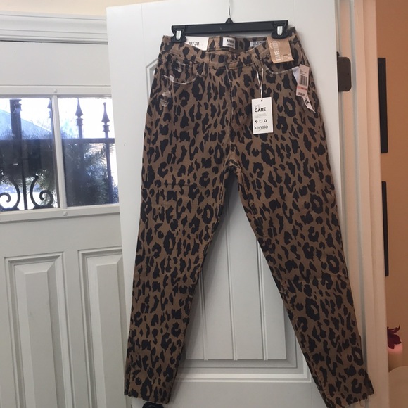 JEANS SIZE 10/30 LEOPARD SKINNY VINTAGE DISTRESSED.5 pockets w golden zip NWT❤️ - Picture 5 of 15